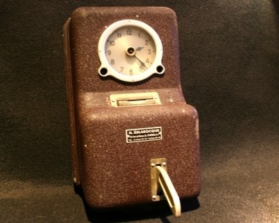 Pointeuse mécanique
